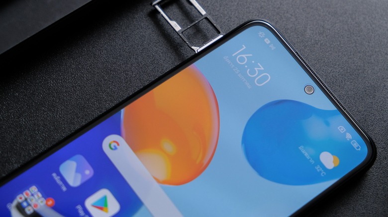 Xiaomi's MIUI 13