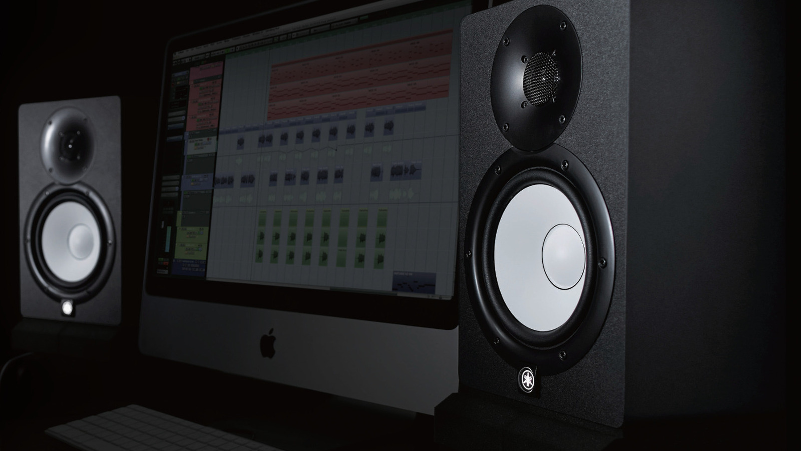 Yamaha HS7 Vs. HS8: What's The Difference Between The Two Studio Monitors?