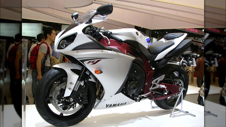 Yamaha YZF-R1