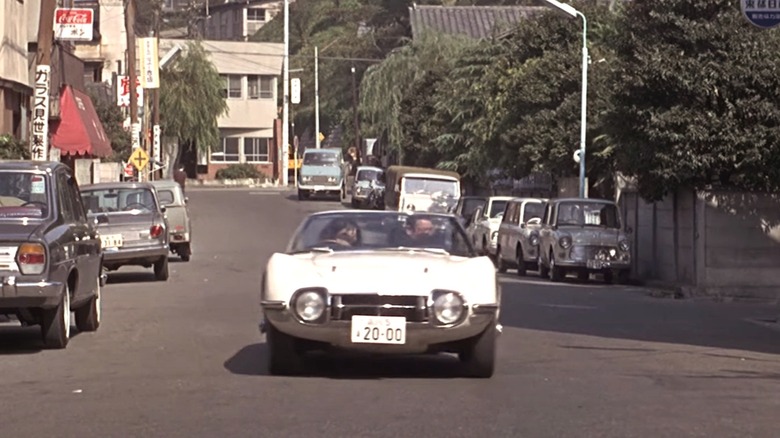 2000 GT on the road