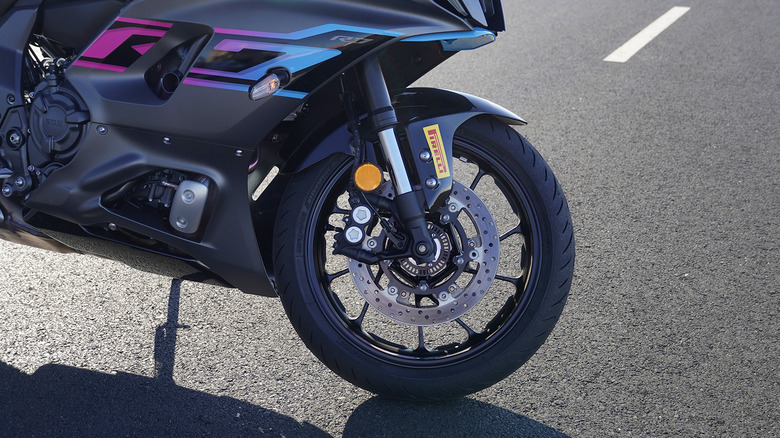 Yamaha YZF-R7 front wheel, tire, and brake detail