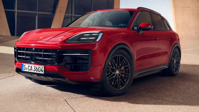 Porsche Cayenne E-turbo hybrid