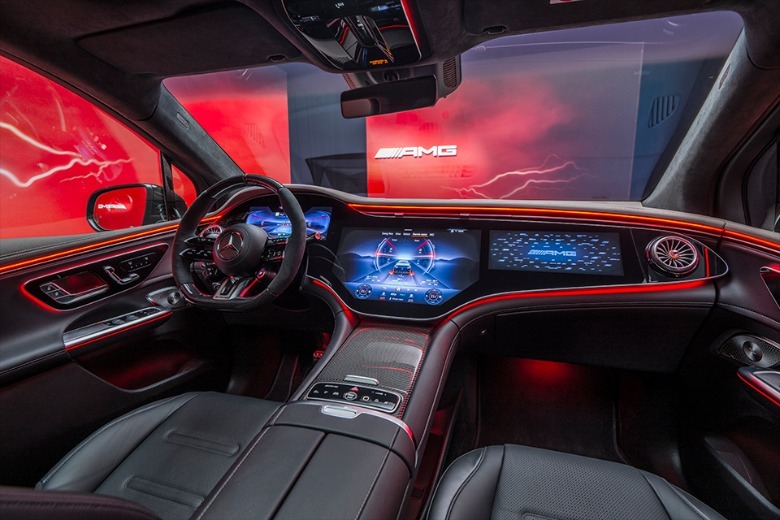 Mercedes-AMG EQE SUV Interior