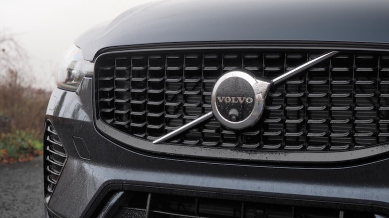 Volvo grille badge