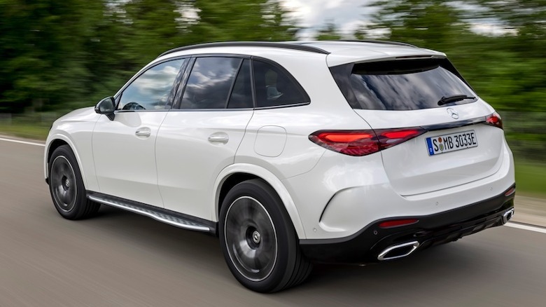 Mercedes-Benz GLC 350e rear end driving