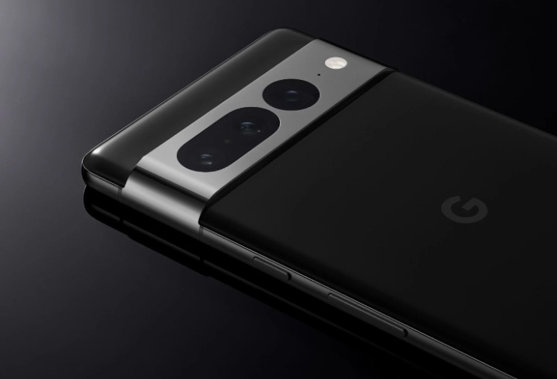 Google Pixel 7 Pro rear camera