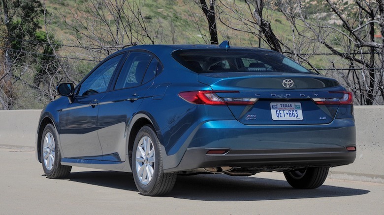 2025 Toyota Camry First Drive: Affordable Hybrid Sedan Comes With A ...