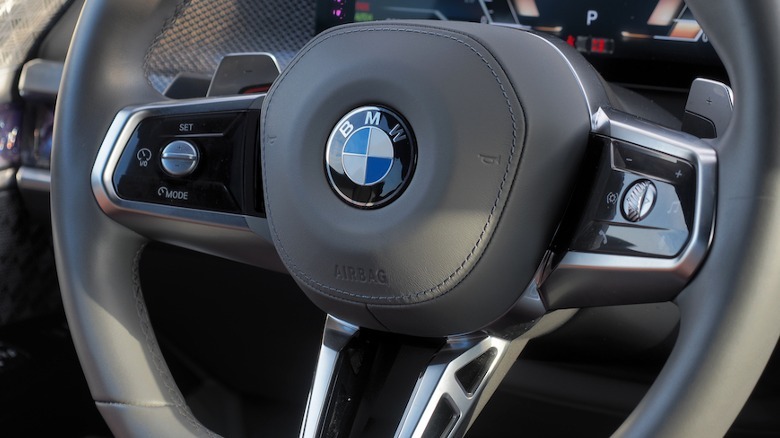 BMW 760i steering wheel