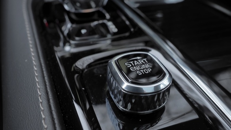 Engine start/stop control