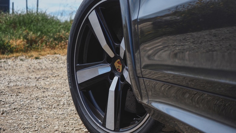 Cayenne S wheel