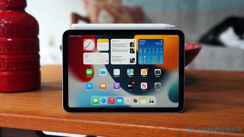 iPad Mini 2021 Review - Apple's Smallest Tablet Is A Big Deal