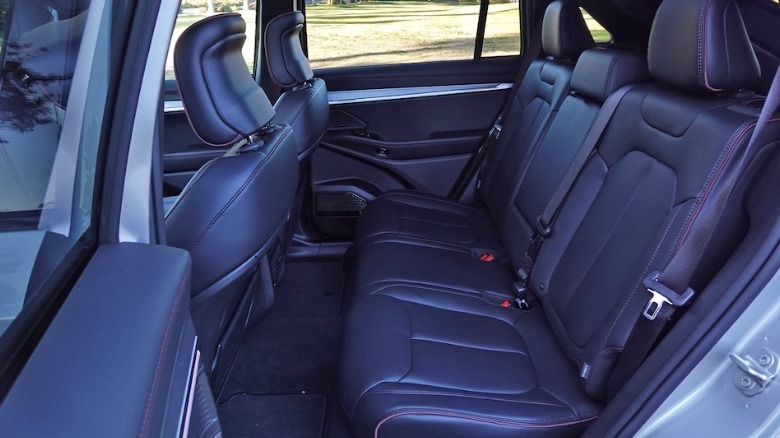 Rear seats