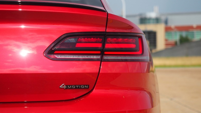 2022 Volkswagen Arteon 4MOTION badge