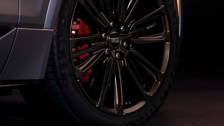 Close up of Lyriq-V front wheel with red Brembo brake