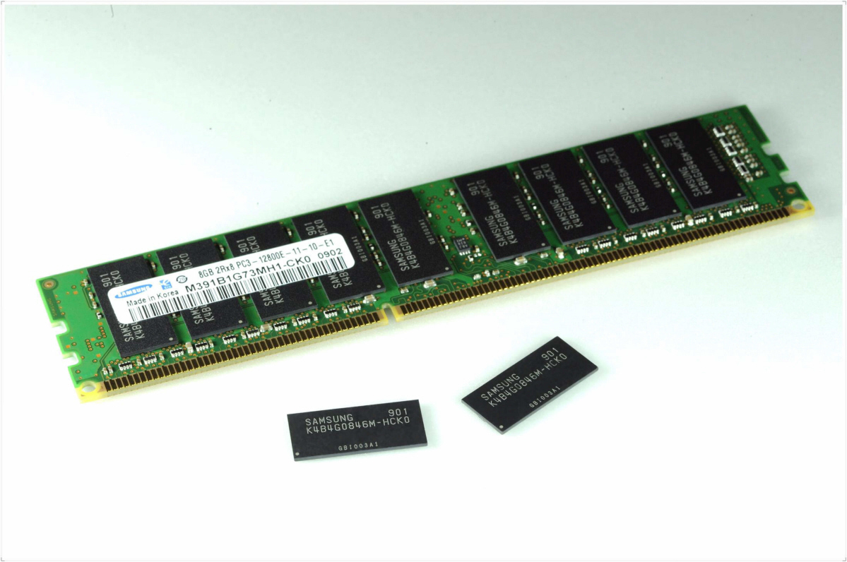 Куплю планки памяти. Ram ddr4. Оперативная память ддр4. Оперативная память ддр 8 32 GB. Чипы у оперативной памяти ddr4.