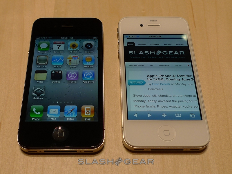 True phone 4. Айфон 4с флагман. Разблокировка iphone. S4 и s6 пластическая. Iphone 4 год презентация.