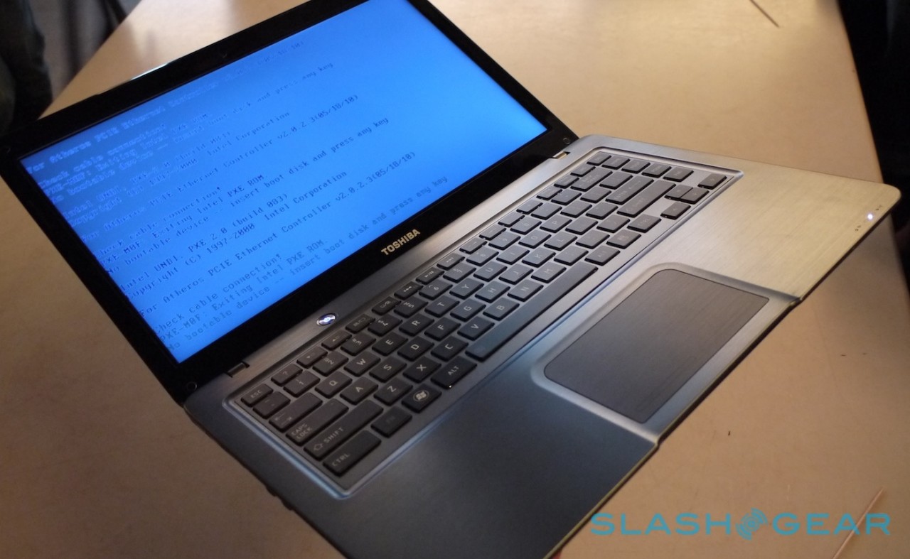 Toshiba Satellite U840W 21:9 ultrabook and U840 hands-on - SlashGear