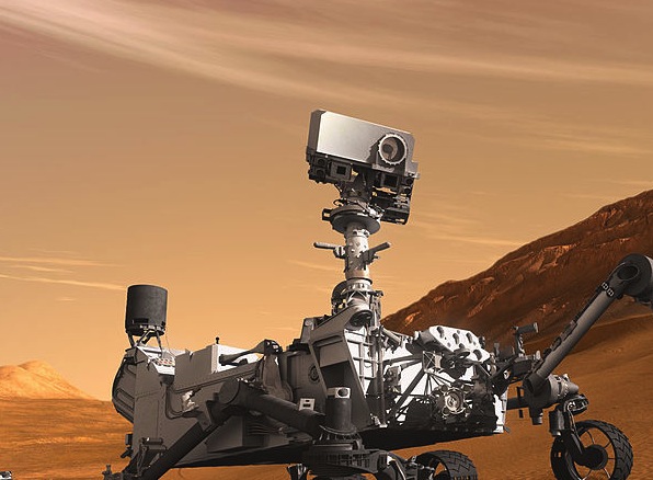 Curiosity gets curious: Rover lifts head and looks around Mars - SlashGear