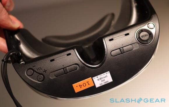 Sony Hmz T3w Wireless Head Mounted Display Hands On Slashgear