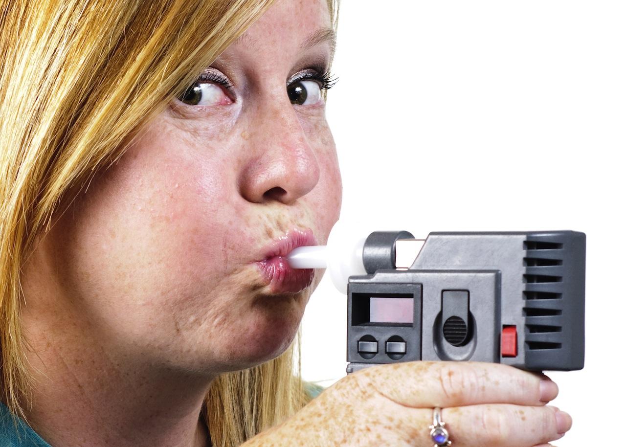 Breath-test for lung cancer research tips a bypass for biopsy - SlashGear