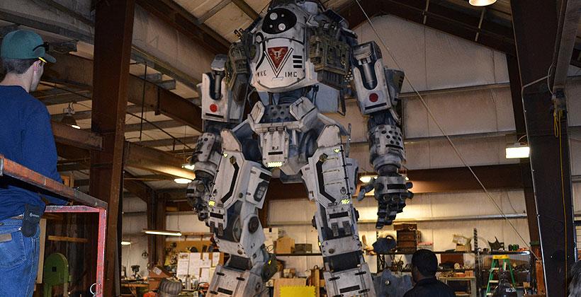 Titanfall Life Size Titans Behind The Scenes With Daniel S Wood Land Slashgear