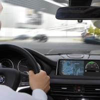 BMW UR:BAN smart car tech predicts pedestrians and jams - SlashGear