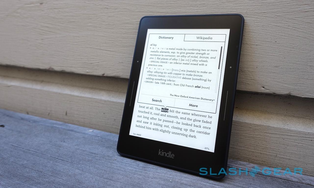 Kindle Voyage Review: Ereader Royalty - SlashGear