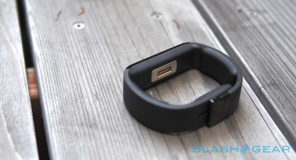 Microsoft Band Review Flawed Promise Slashgear