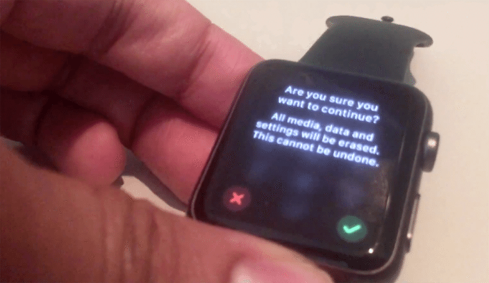 Passcode not required to reset a stolen Apple Watch - SlashGear