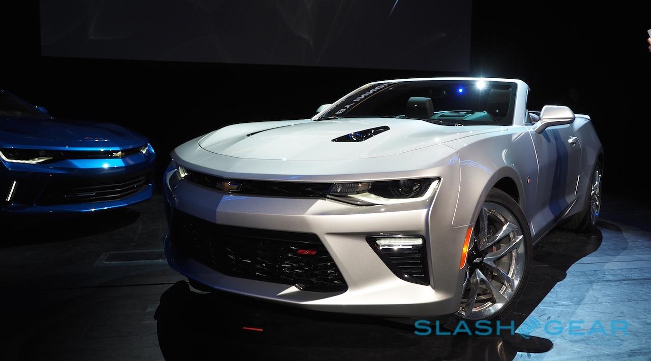 2016 Camaro Convertible Revealed With Chevy's Smartest Roof - SlashGear