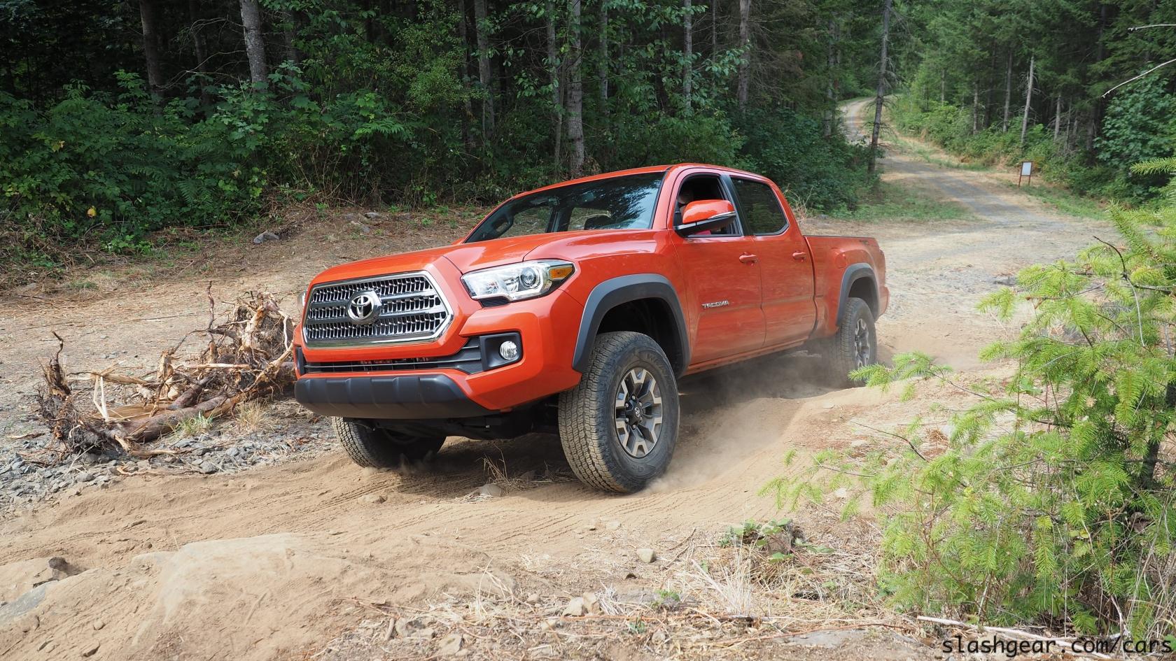 2016 Toyota Tacoma Off-Road Experience! - SlashGear