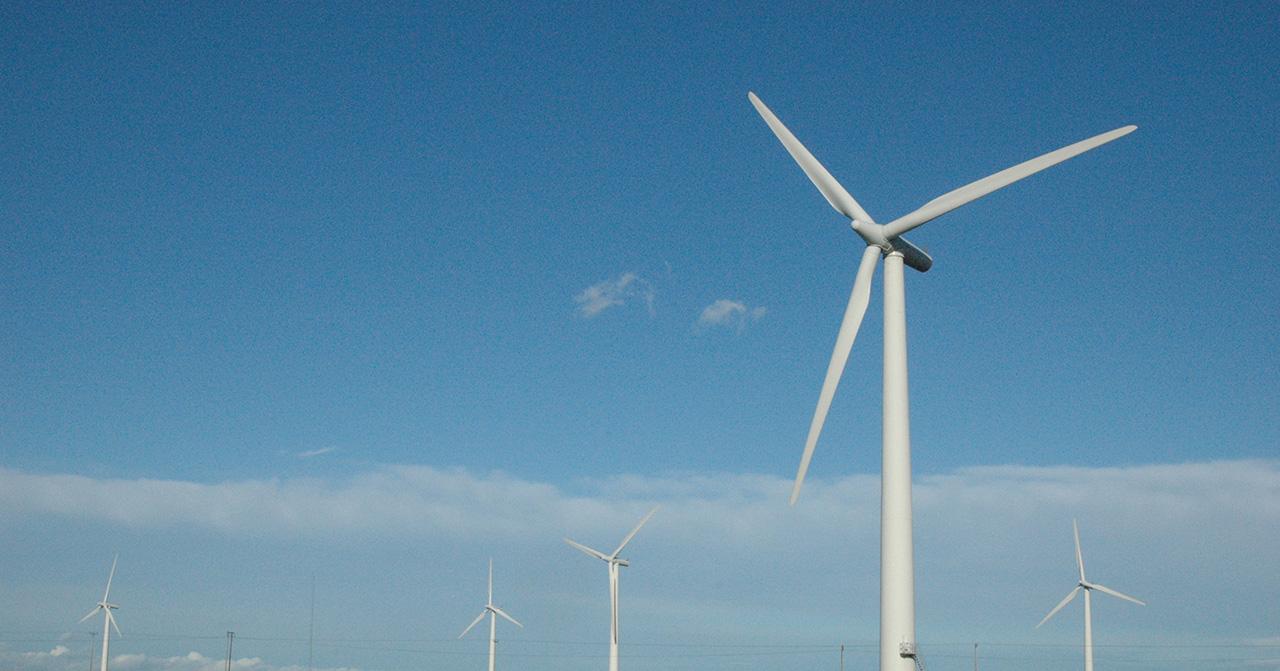 Google invests in Kenya's Lake Turkana wind farm project - SlashGear