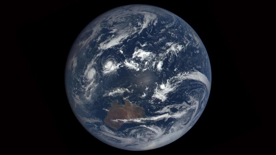 NASA website shares new daily photos of Earth - SlashGear