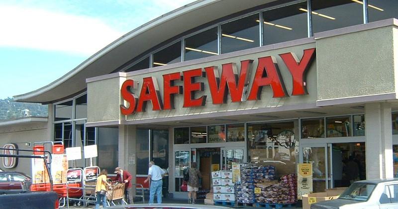 safeway-stores-hit-by-credit-card-skimmers-slashgear