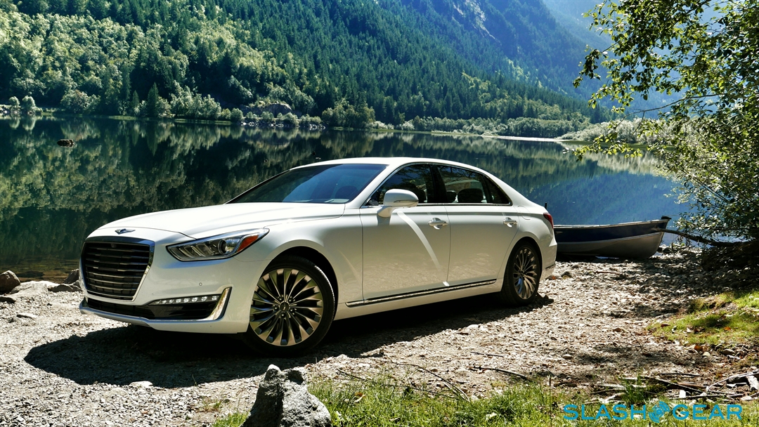 2017 Genesis G90