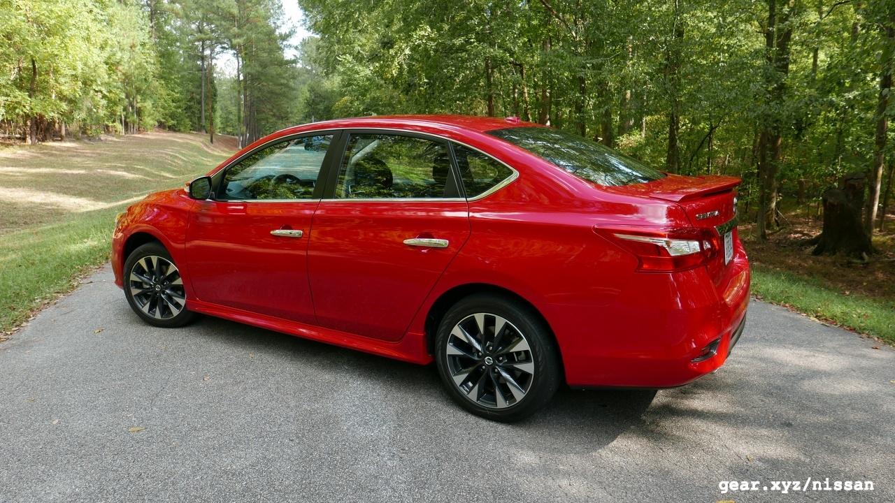 5 Things You Need to Know About the 2017 Nissan Sentra SR Turbo - SlashGear