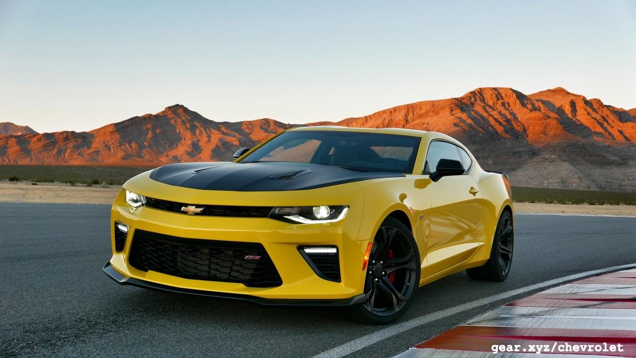 2017 Chevrolet Camaro 1LE First Drive: Best Of Both Worlds - SlashGear