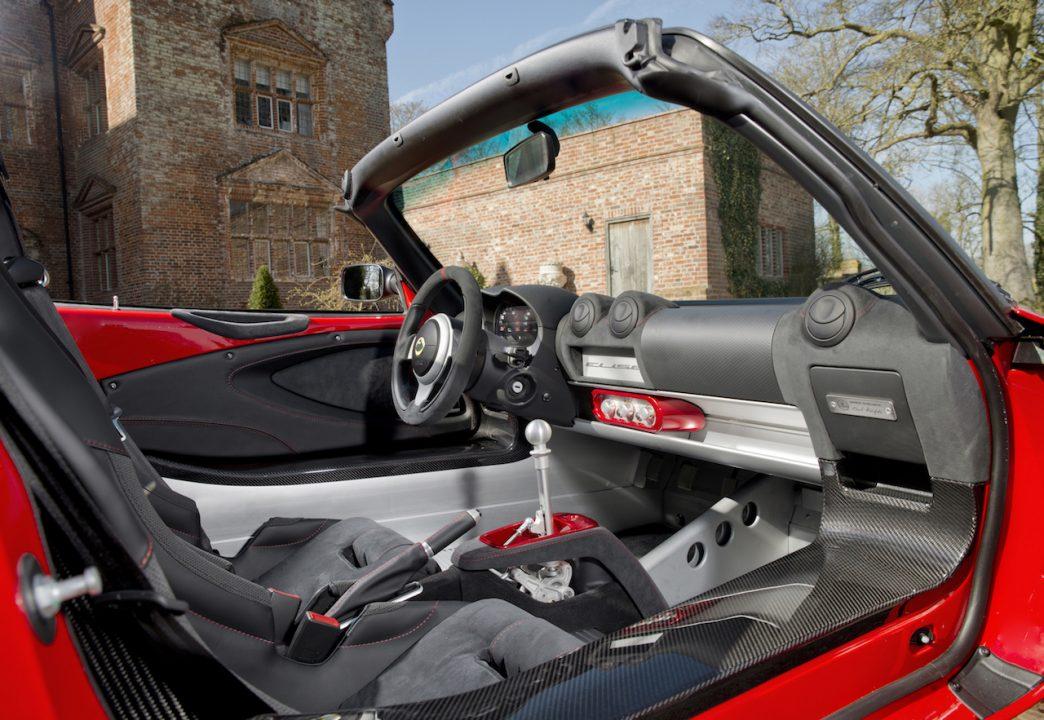 lotus elise sprint goes back to lightweight basics slashgear lotus elise sprint goes back to