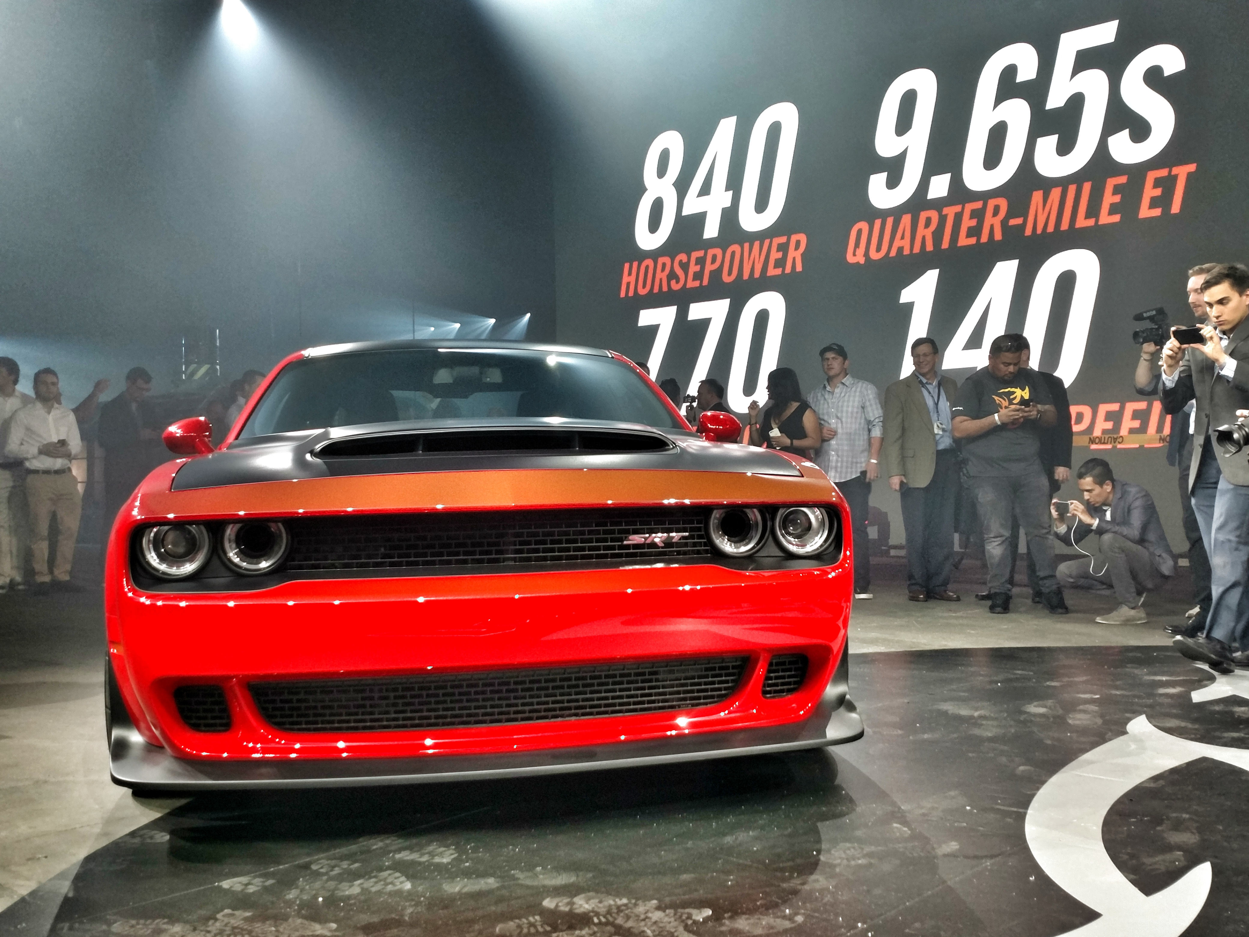 Dodge Challenger srt Demon 0 100