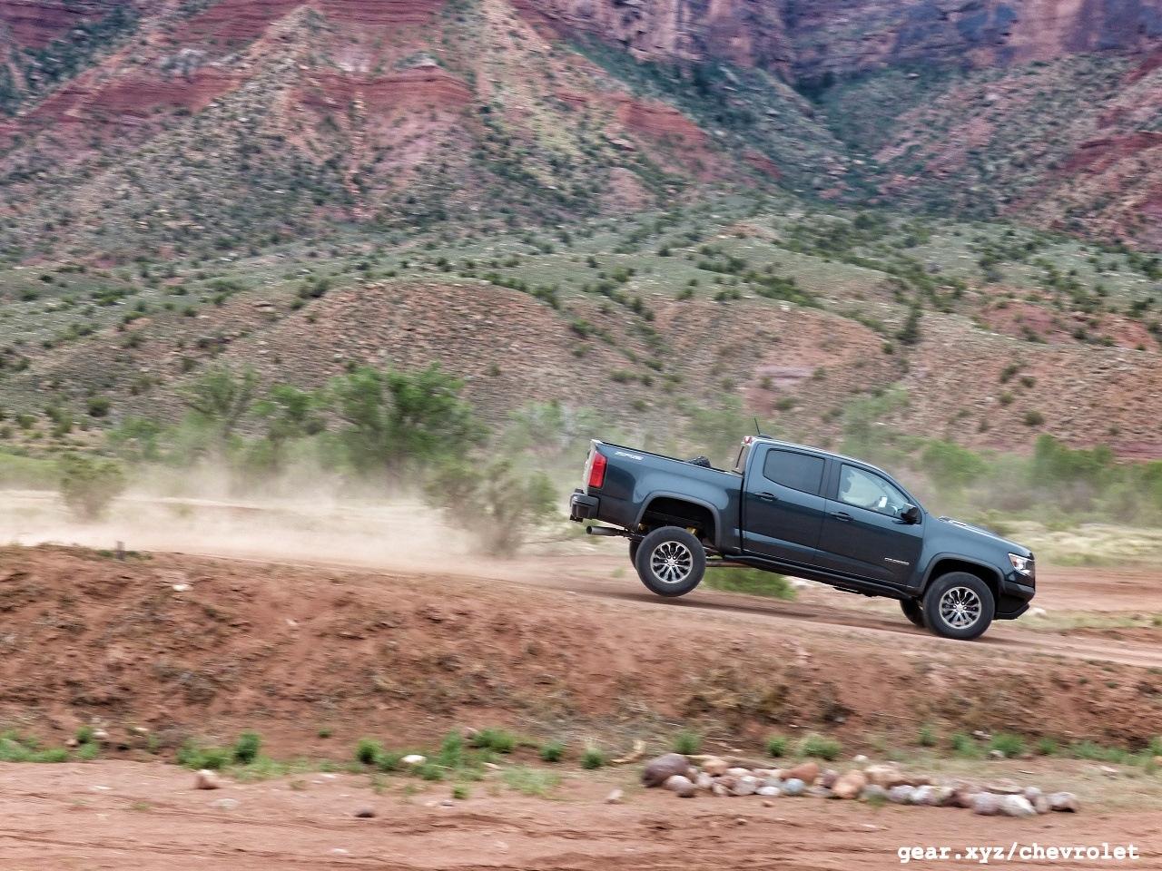 2017 Chevrolet Colorado ZR2 First Drive Gallery - SlashGear