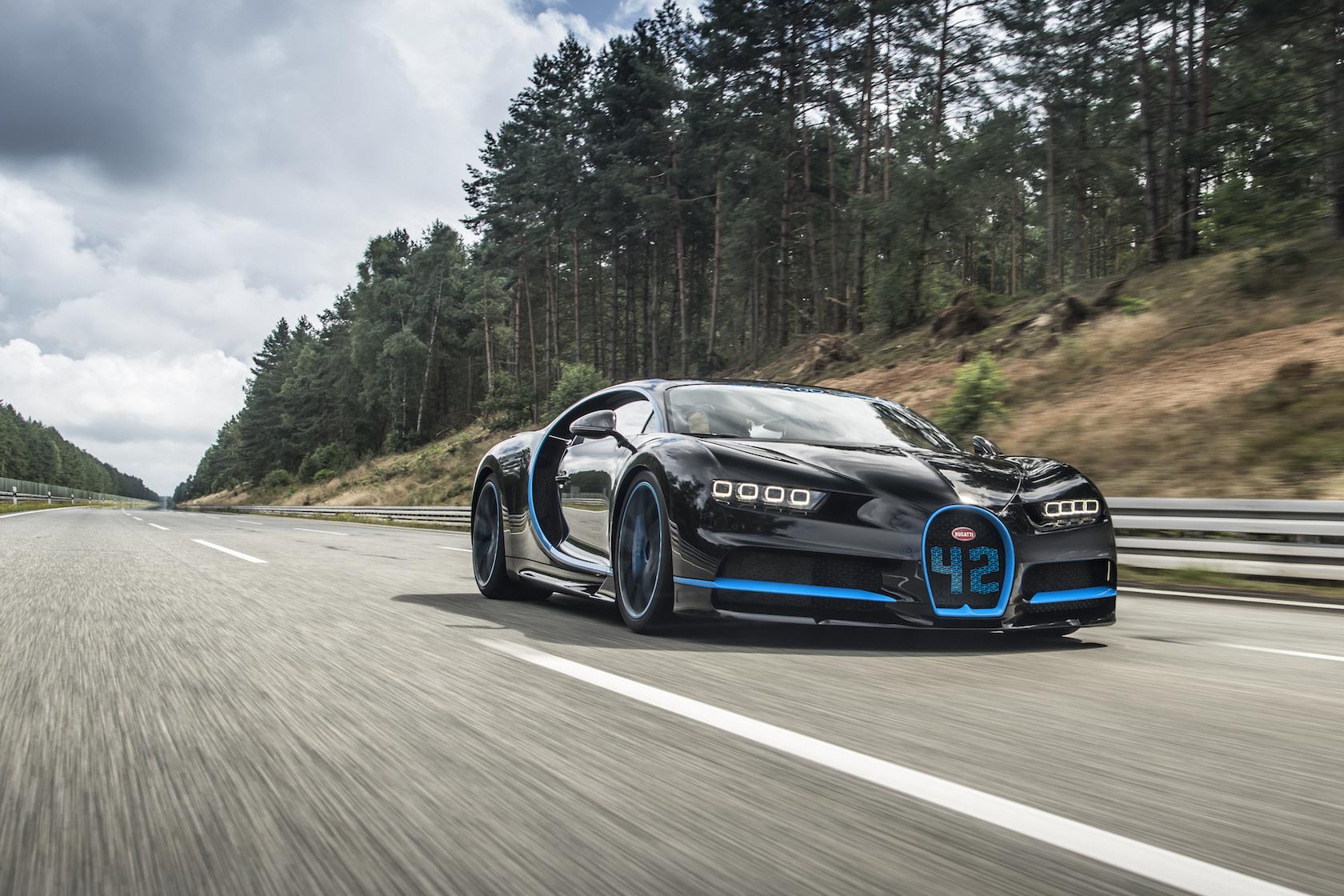 The Bugatti Chiron just smashed an incredible speed record - SlashGear