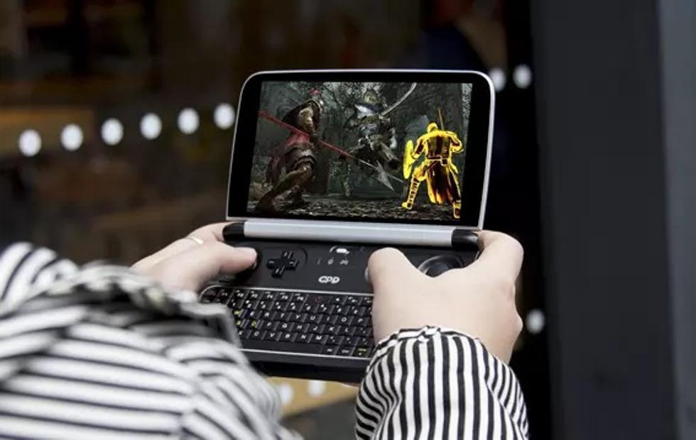 GPD WIN 2 Windows handheld console sells out fast on Indiegogo