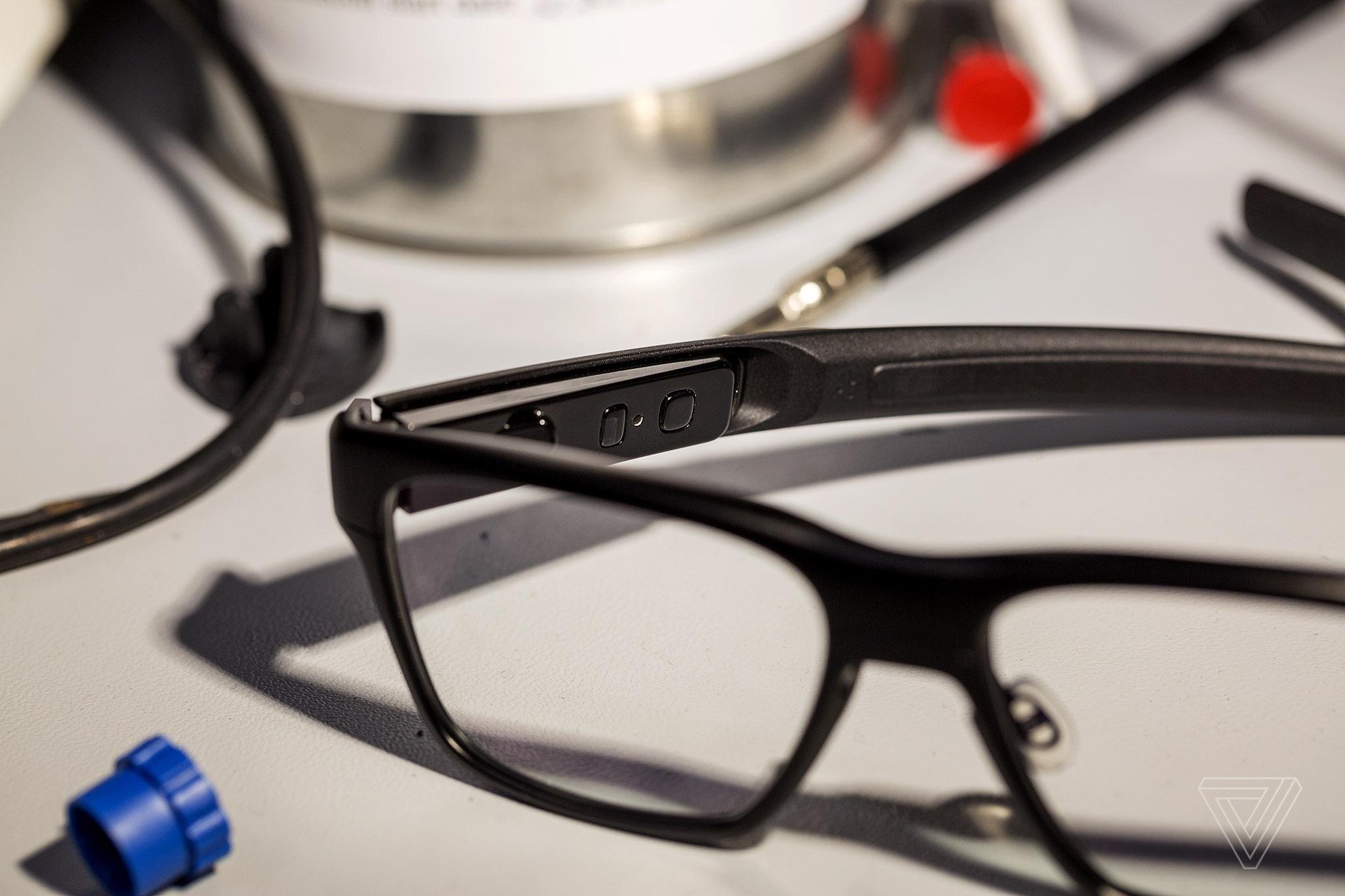 Intel S Vaunt Smart Glasses Are Real And Real Discreet Slashgear