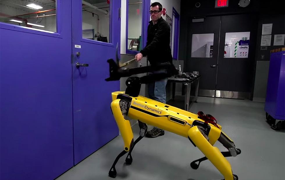 Watch Boston Dynamics' Robot Shake Off An Aggressive Human - SlashGear