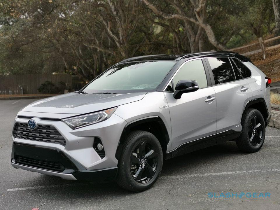 2019 Toyota RAV4 first drive review: Compact SUV makes huge ...