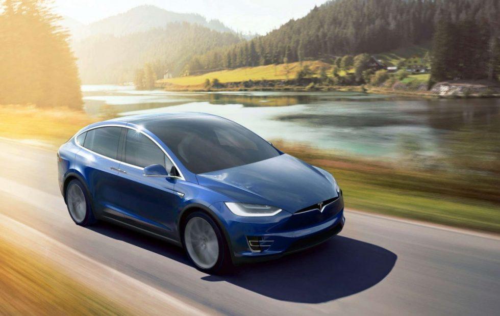 Tesla Autopilot Was On And Ignored In Fatal Model X