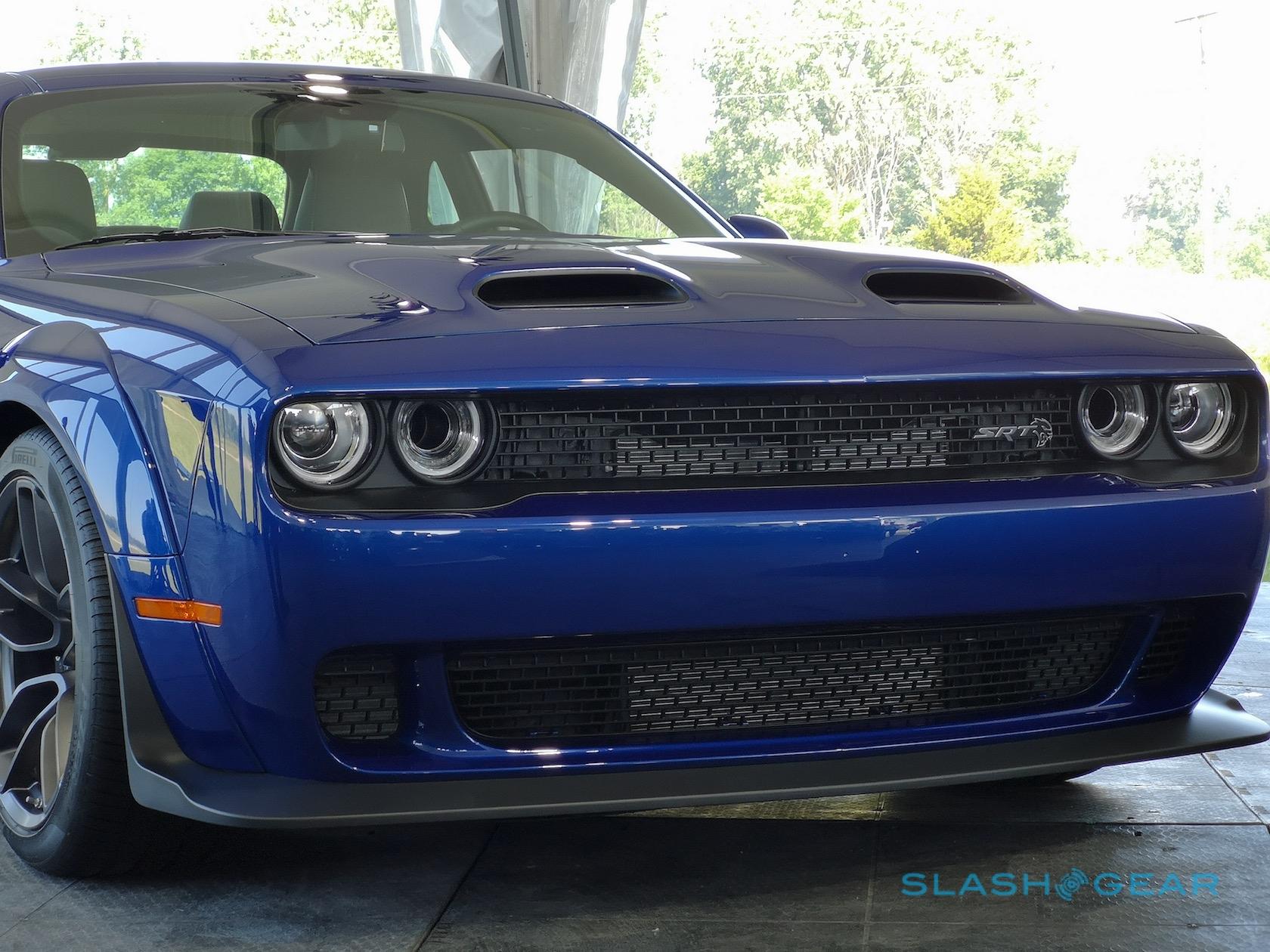 2019 Dodge Challenger Gallery - SlashGear