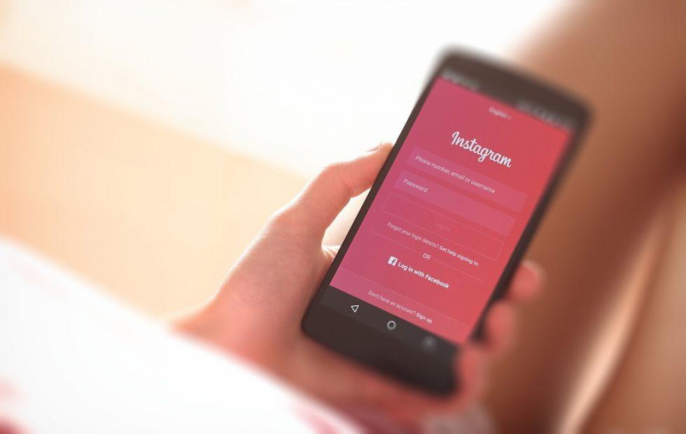 Instagram may soon let public accounts remove followers - SlashGear