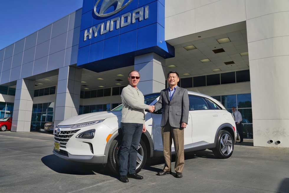 First Hyundai NEXO fuel cell SUV was delivered to a US