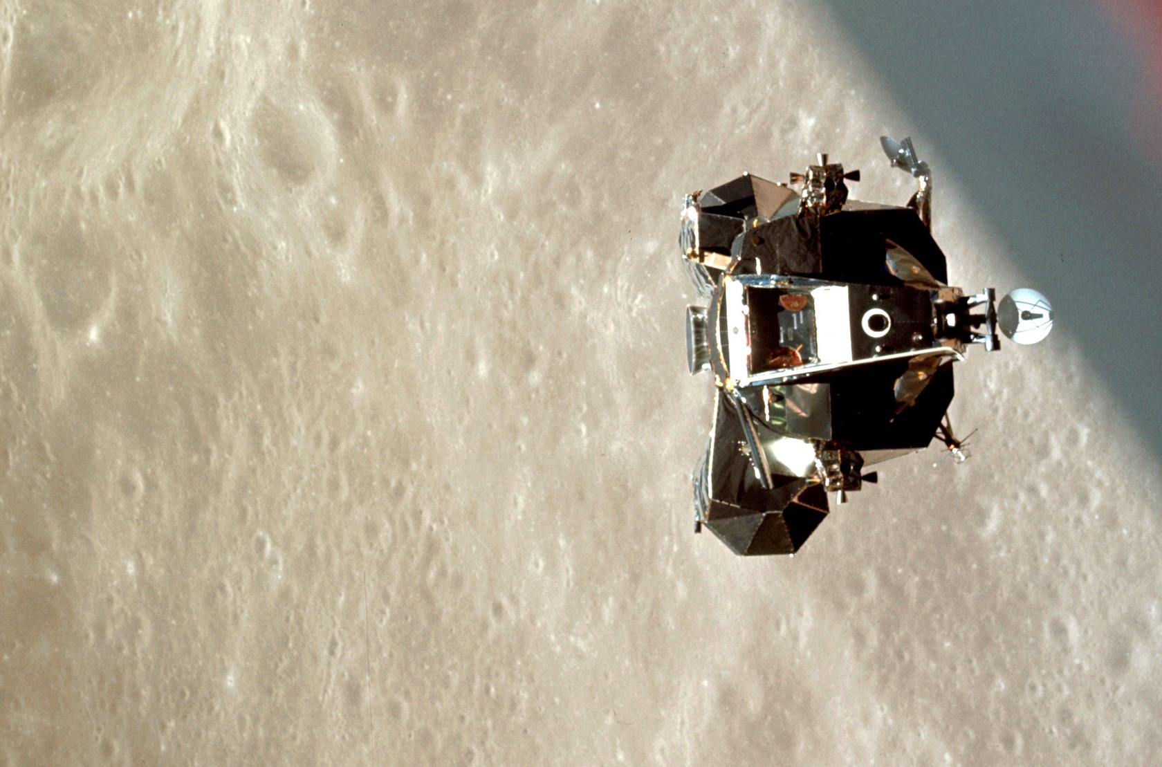 Nasa S Long Lost Apollo 10 Snoopy Lunar Module May Have Been Found Slashgear